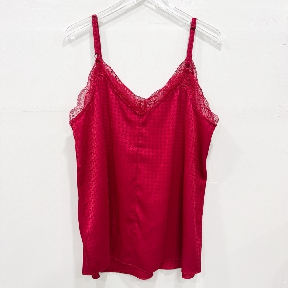 Torrid Satin Jacquard Lace Trim Cami in Jester Red Size 1X
